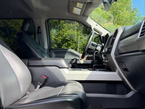 Used 2017 Ford F250 Lariat w/ Lariat Value Package AWD/4WD image 44