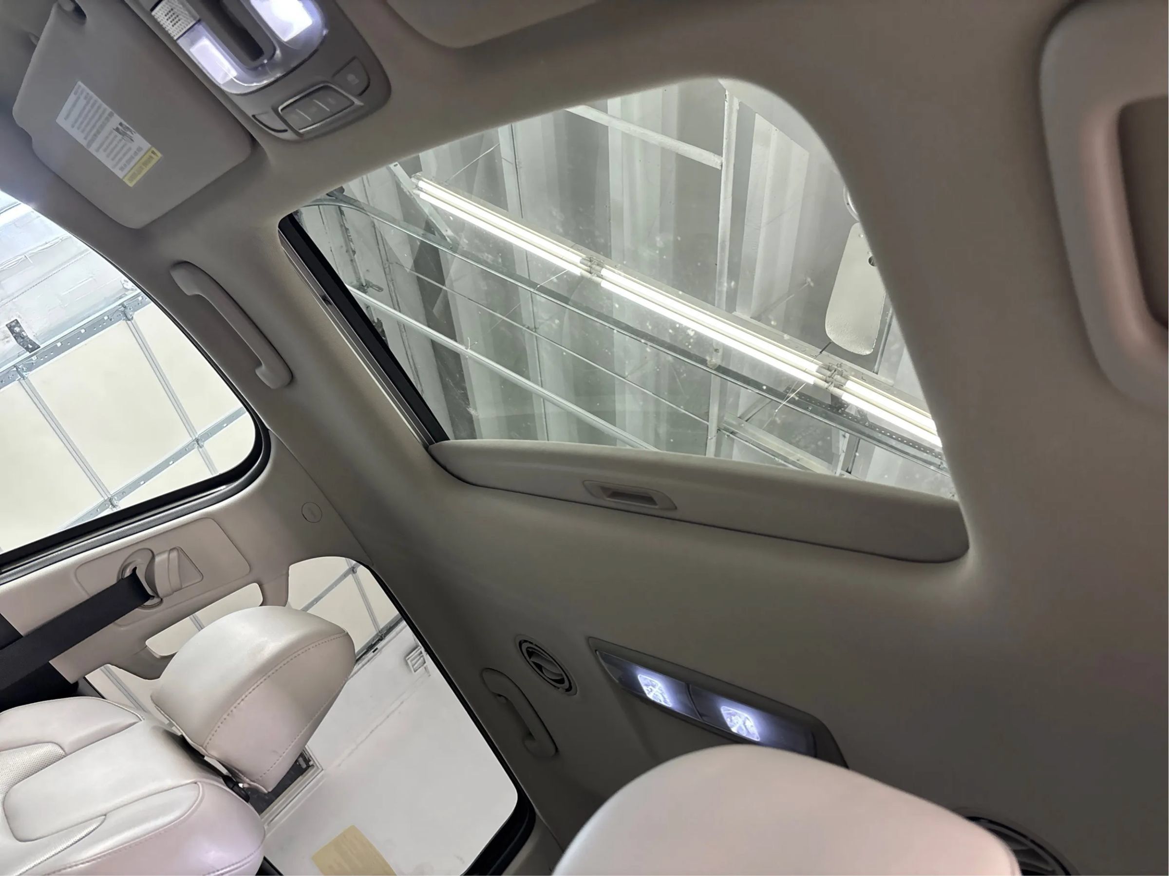 Used 2020 Kia Telluride S FWD image 26