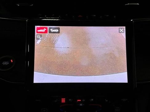Used 2025 Jeep Grand Cherokee Summit image 37