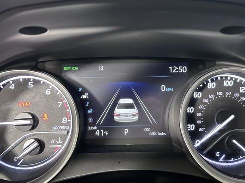 Used 2023 Toyota Camry XLE image 27