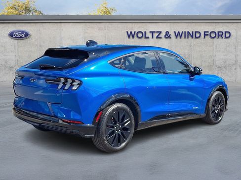 Used 2025 Ford Mustang Mach-E Premium w/ Sport Appearance Package AWD/4WD image 6