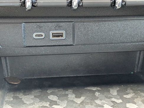 Used 2024 GMC Canyon Elevation w/ Convenience Package RWD image 24