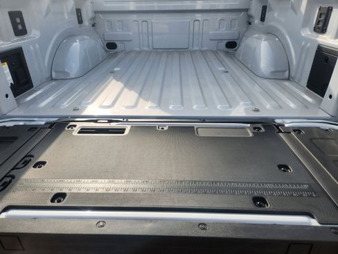 New 2025 Ford F150 Lariat w/ Equipment Group 502A High image 21