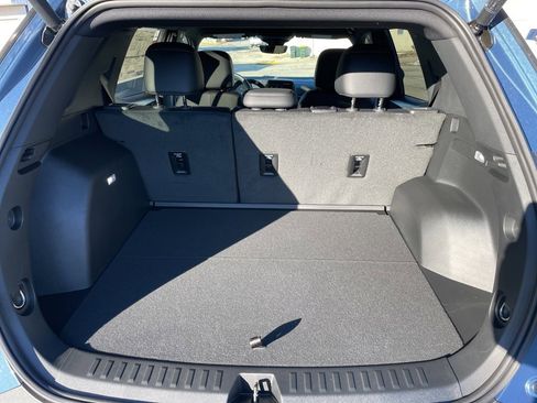 New 2026 Chevrolet Equinox LT w/ Convenience Package II image 13