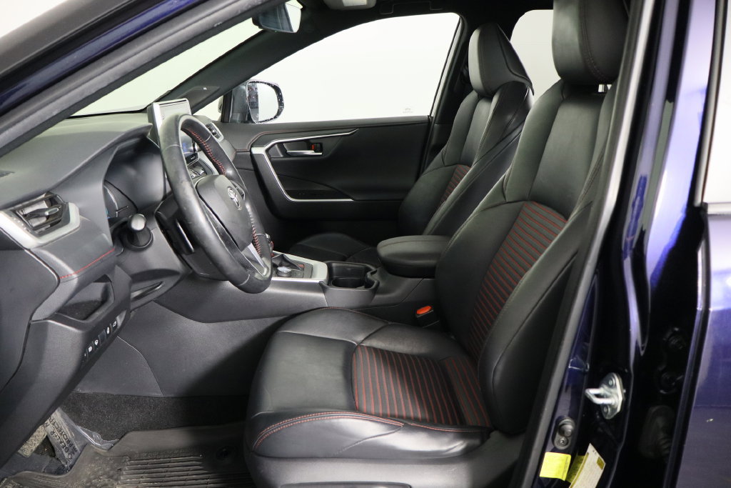 Used 2021 Toyota RAV4 XSE w/ Weather Package AWD/4WD image 14