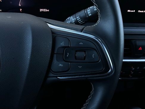 Used 2025 Buick Encore GX Preferred image 33