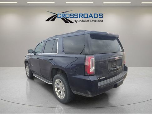 Used 2018 GMC Yukon SLE image 3