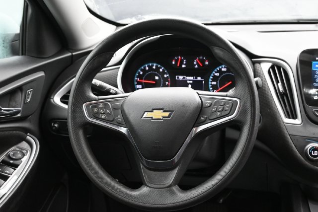 Used 2024 Chevrolet Malibu LT FWD image 14