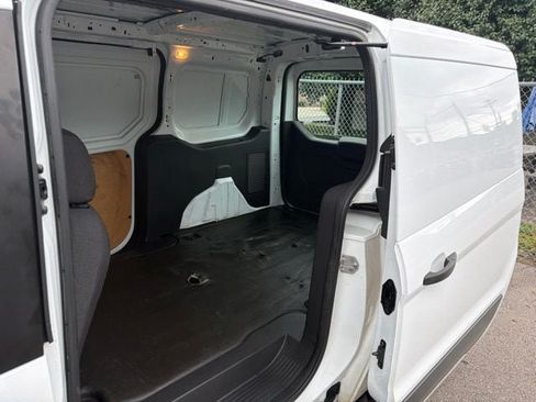 Used 2018 Ford Transit Connect XL FWD image 12