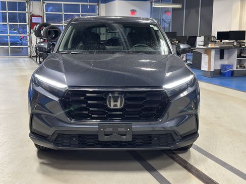Used 2024 Honda CR-V EX-L image 2