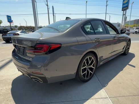 Used 2022 BMW 530e xDrive w/ Premium Package AWD/4WD image 8