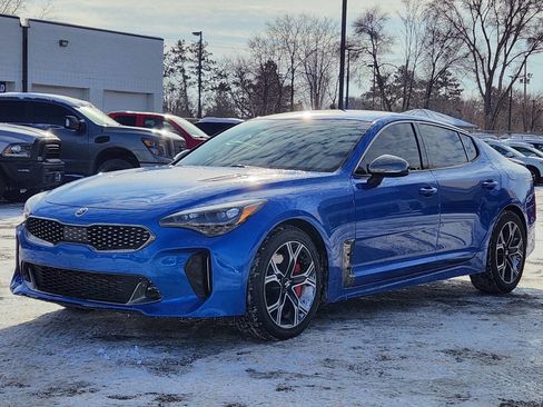 Used 2018 Kia Stinger GT image 6