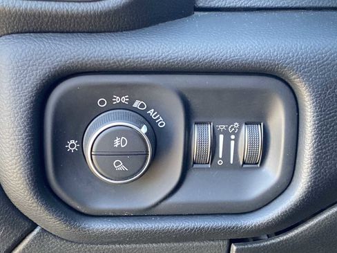 Used 2020 RAM 2500 Laramie AWD/4WD image 22