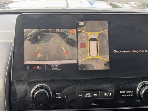 Used 2024 INFINITI QX80 Premium Select w/ Cargo Package image 32