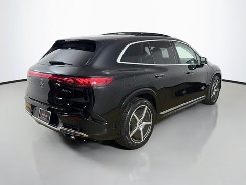 Used 2023 Mercedes-Benz EQS 580 4MATIC SUV image 7