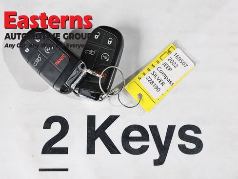 Used 2022 Jeep Compass Trailhawk w/ Trailhawk Elite Group AWD/4WD image 29