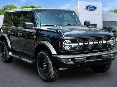 New 2026 Ford Bronco Outer Banks