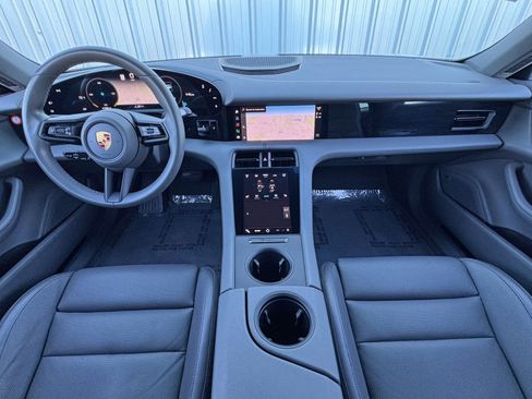 Used 2020 Porsche Taycan 4S image 13