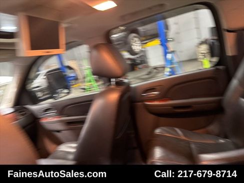 Used 2010 GMC Yukon XL SLT image 41