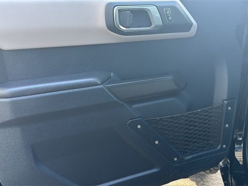 Certified 2024 Ford Bronco Wildtrak image 20