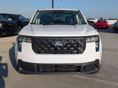 New 2025 Ford Maverick XLT w/ XLT Luxury Package FWD image 3