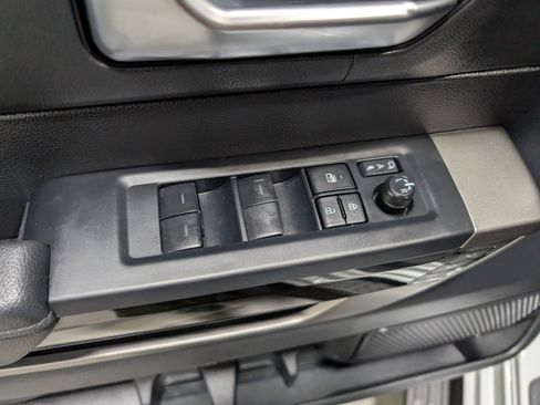 Used 2023 Toyota Sequoia Limited image 16