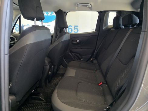 Used 2020 Jeep Renegade Altitude image 10