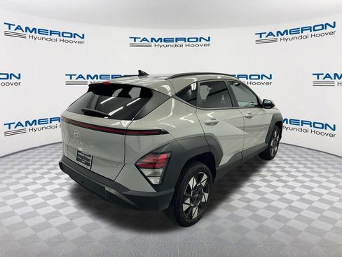 Used 2024 Hyundai Kona SEL AWD/4WD image 5