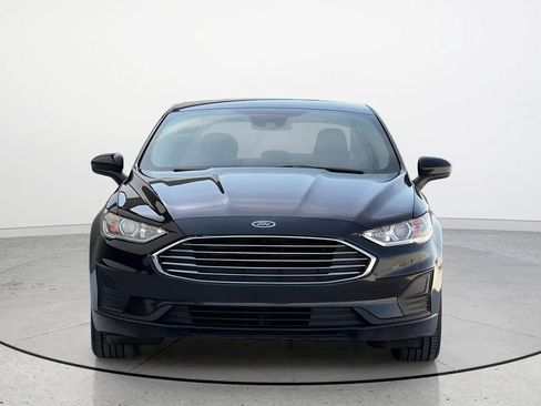Used 2020 Ford Fusion SE FWD image 6