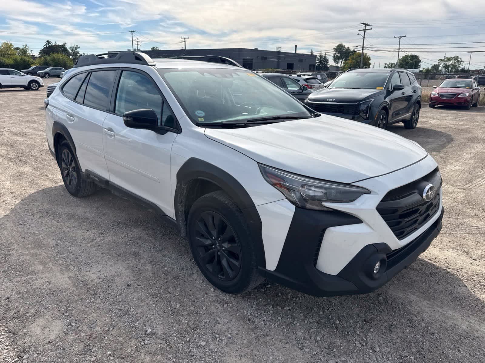 Used 2023 Subaru Outback Onyx Edition AWD/4WD image 4