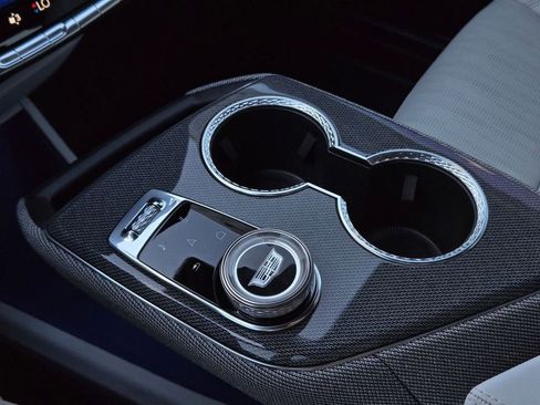 New 2026 Cadillac Optiq Sport 2 image 23