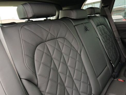 New 2026 BMW X5 xDrive40i AWD/4WD image 12