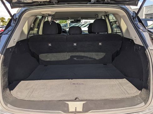 Used 2021 Nissan Murano S image 10