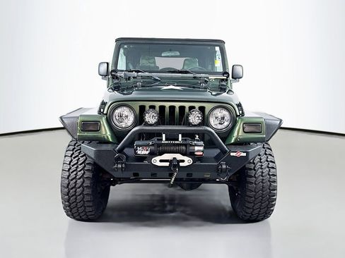 Used 2005 Jeep Wrangler X w/ Willys Edition Group AWD/4WD image 2