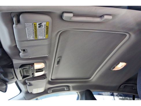 Certified 2024 Subaru Crosstrek 2.0i Premium image 30