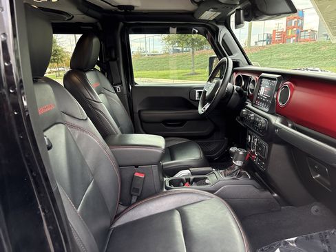 Certified 2020 Jeep Gladiator Rubicon image 24