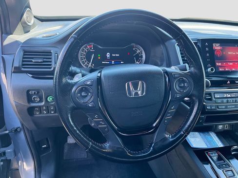 Used 2023 Honda Ridgeline Black Edition image 11