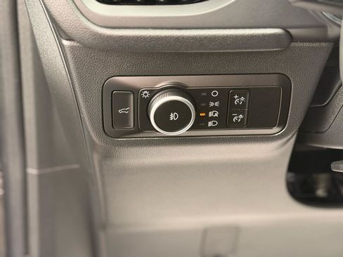 Used 2025 Ford Escape Platinum AWD/4WD image 10
