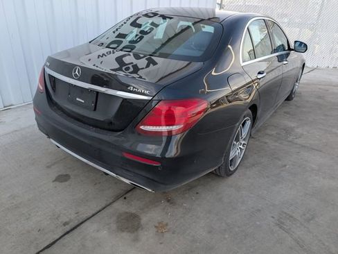 Used 2019 Mercedes-Benz E 300 4MATIC image 19