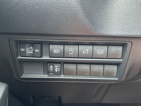 Used 2025 Toyota Tundra SR w/ SR Tow Package AWD/4WD image 23