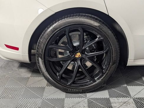 Certified 2025 Porsche Macan GTS AWD/4WD image 13