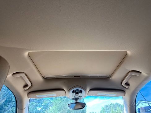 Used 2012 Porsche Panamera image 48