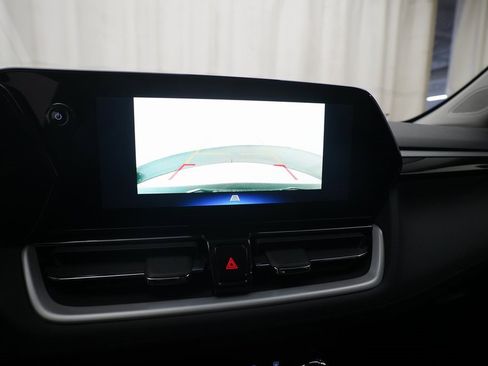 Used 2025 Chevrolet TrailBlazer LT image 19