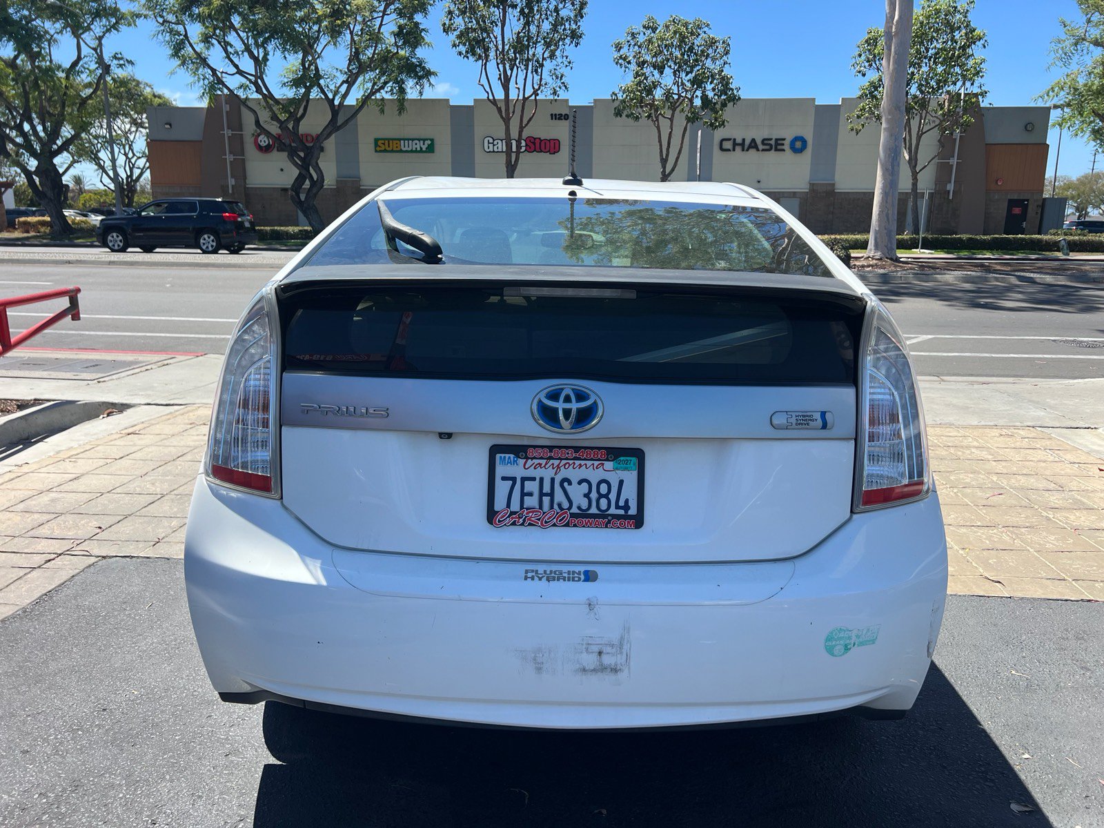Used 2014 Toyota Prius Prime Advanced w/ Technology Package FWD image 8