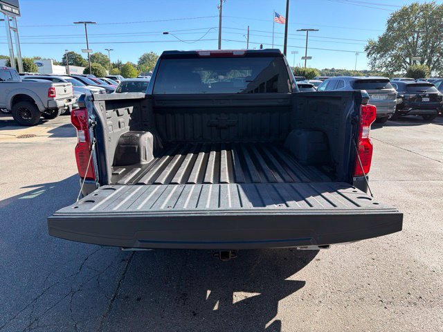 Certified 2023 Chevrolet Silverado 1500 LT AWD/4WD image 4