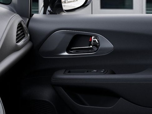 New 2026 Chrysler Pacifica Select image 25