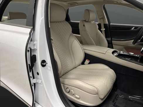 Used 2024 Genesis G80 3.5T Sport image 32