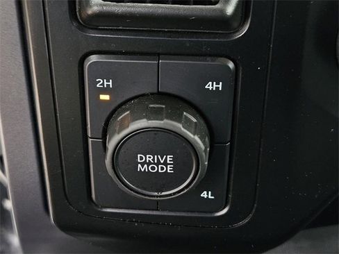 Used 2023 Ford F150 XLT image 19