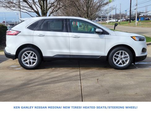 Used 2024 Ford Edge SEL w/ Convenience Package AWD/4WD image 2