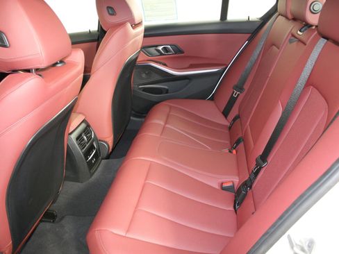 Certified 2025 BMW 330i xDrive Sedan image 13